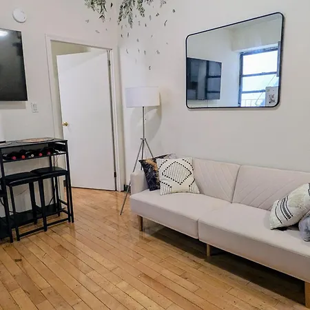 Heart Of Downtown Manhattan - Stylish One Bedroom Apartment In Vibrant Union Square